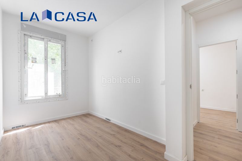 Foto ddb7a476-04b1-4073-a743-3769e1f11b27. Piso en Chopera Madrid