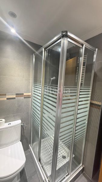 Foto ba3073dd-7d5a-4fc0-9ec6-b1eb70f60662. Planta baixa amb calefacció aparcament a Centro Urbano-Hirigunea Leioa