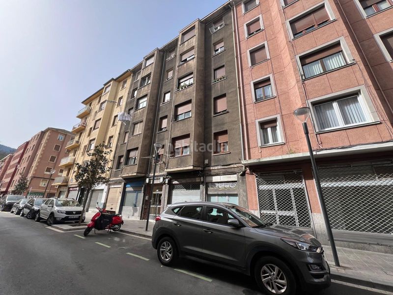 Foto 4396813a-9852-4145-839e-3f08028d959a. Pis amb calefacció a Rekalde Centro Bilbao