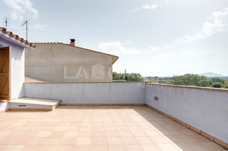 Casa aparellada a Sant Antoni de Vilamajor