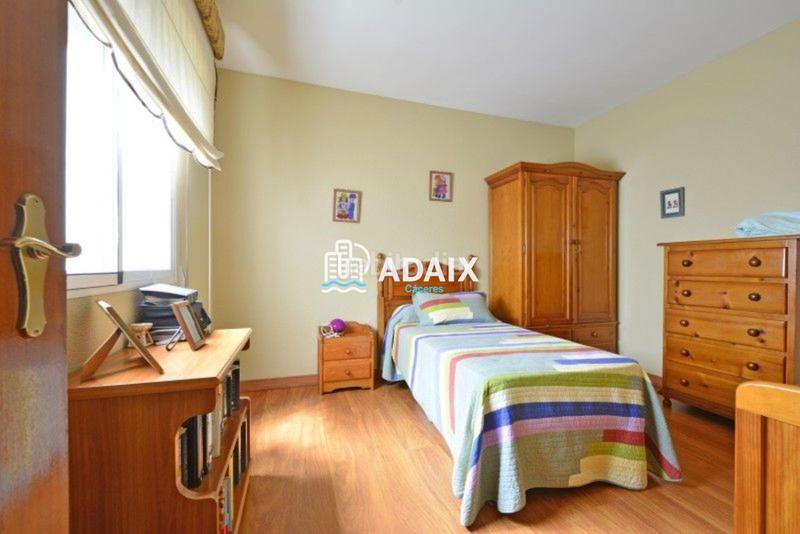 Foto c99a44eb-f186-4866-8a7f-5470f86c73dd. Casa con riscaldamento parcheggio in Ruta de la Plata Cáceres