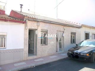 Casa adossada  C. río miño. Casa en venta en cáceres una oportunidad de inversión o tu próxi