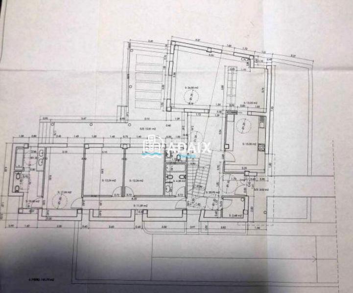 Foto 9a8c1cab-f4ec-4821-8617-8395f6418010. Chalet esta impresionante casa chalet independiente en venta es una propiedad única con carácter y diseño excepcionales. distribuida en t en Cáceres