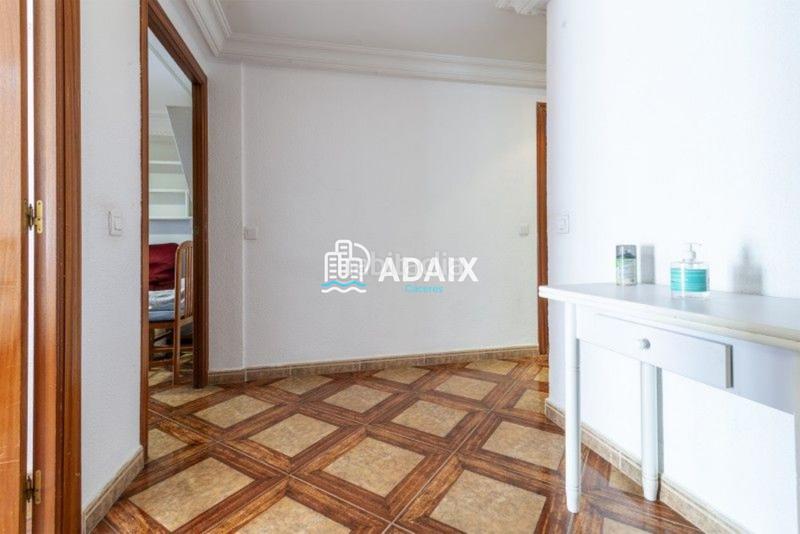 Foto 1363b961-0d4e-47b4-bae2-d728bb280b0f. Piso este magnífico piso en venta, ubicado en antonio hurtado, es una verdadera joya en pleno Centro . tanto si buscas un lug en Cáceres