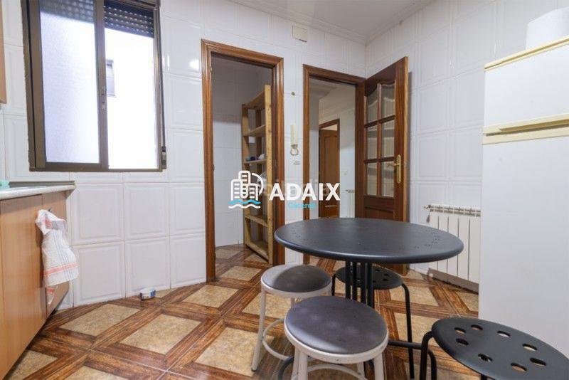 Foto b8ad0a41-86c3-484c-95b1-00c6d6c4579e. Piso este magnífico piso en venta, ubicado en antonio hurtado, es una verdadera joya en pleno Centro . tanto si buscas un lug en Cáceres