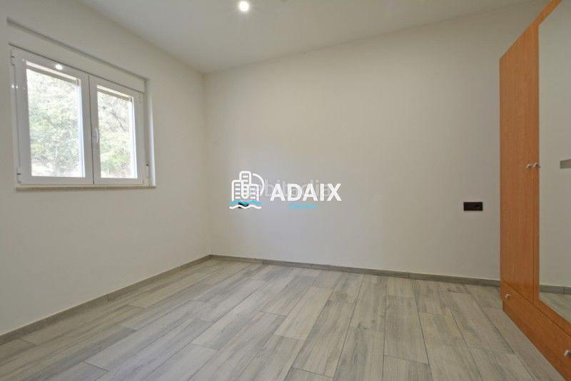 Foto 6fb179d0-15b3-4369-afcc-0cb694af2574. Casa te presentamos esta increíble casa de campo en venta, una espectacular villa de nueva construcción ubicada en plena dehesa extreme en Zarza de Montánchez