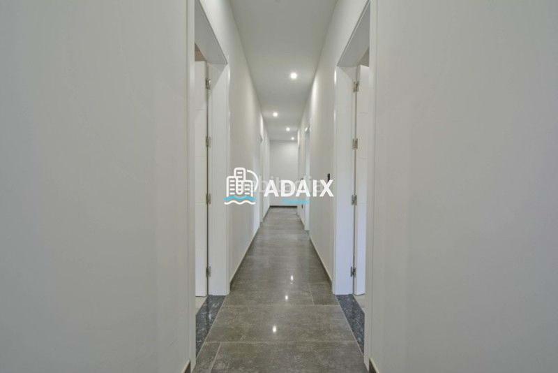 Foto f5d071ed-b24a-4a45-bb37-ed92bc206bec. Casa te presentamos esta increíble casa de campo en venta, una espectacular villa de nueva construcción ubicada en plena dehesa extreme en Zarza de Montánchez