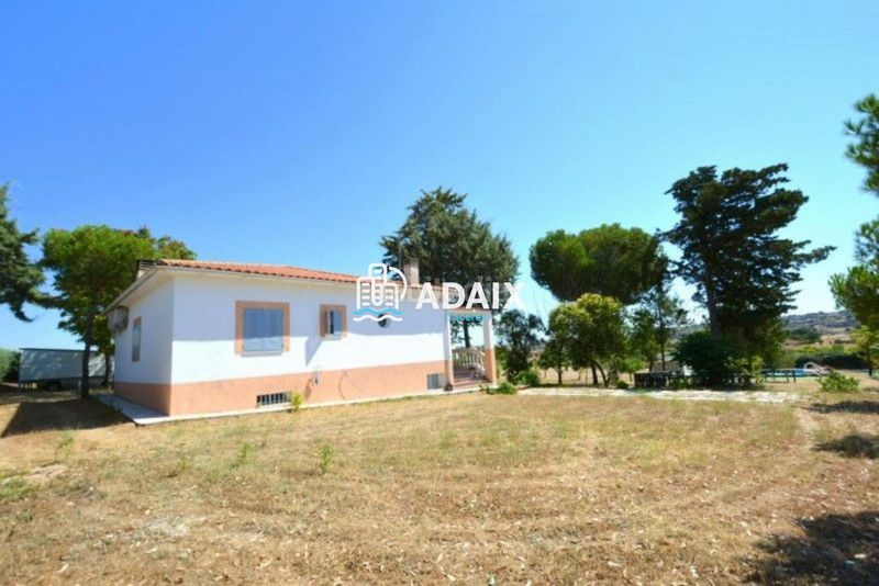 Foto 6bbb4609-7c36-49c0-9fc5-1b81f95e25ad. Casa amb aparcament piscina a Casar de Cáceres