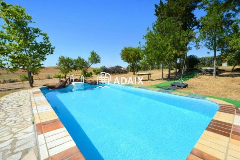 Foto 89bd9cb9-5bbe-46b1-98d0-f18e034b9496. Casa amb aparcament piscina a Casar de Cáceres