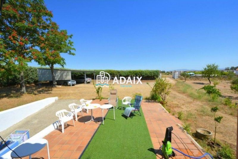 Foto 9318d6b0-88bd-4a7f-a44c-053919cedc00. Casa amb aparcament piscina a Casar de Cáceres