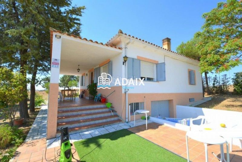Foto acecd41b-0b81-42ef-b093-bd8ab12b6264. Casa amb aparcament piscina a Casar de Cáceres