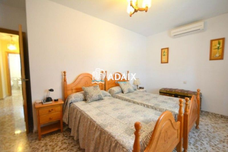Foto e5888dc5-cb60-4902-9861-bbf98fb989c6. Casa amb aparcament piscina a Casar de Cáceres