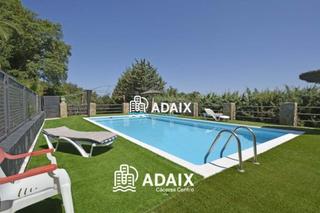 Casa  El portanchito. Chalet independiente con jardín y piscina privada en venta en cá