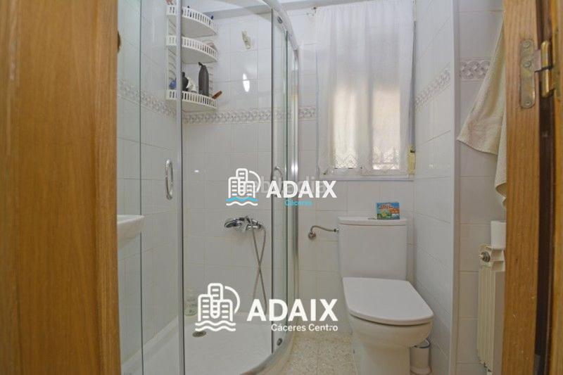 Foto 355b63d7-2255-4cbb-9ea1-c935601e538a. Maison avec piscine dans Campus Universitario Cáceres