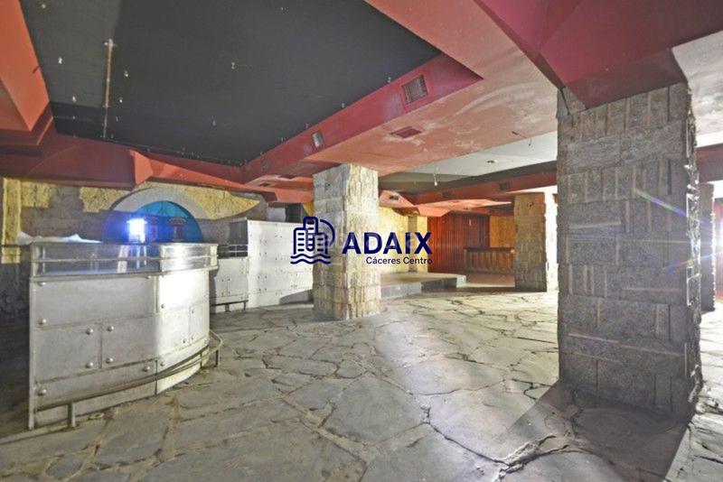 Foto 314699d1-f125-4373-ad5a-22ffd069d0ba. Lloguer local comercial a Ruta de la Plata Cáceres