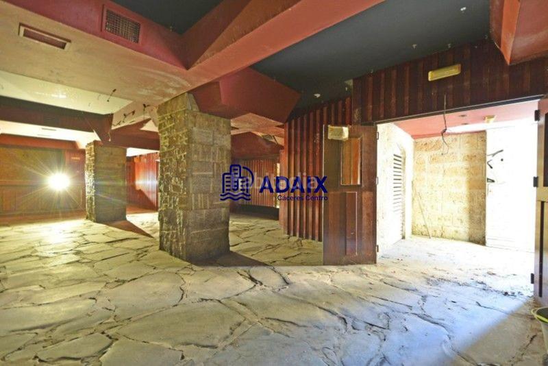 Foto 8bf67c82-e7d2-45fb-b84c-7977f59ccce4. Miete geschäftsraum in Ruta de la Plata Cáceres