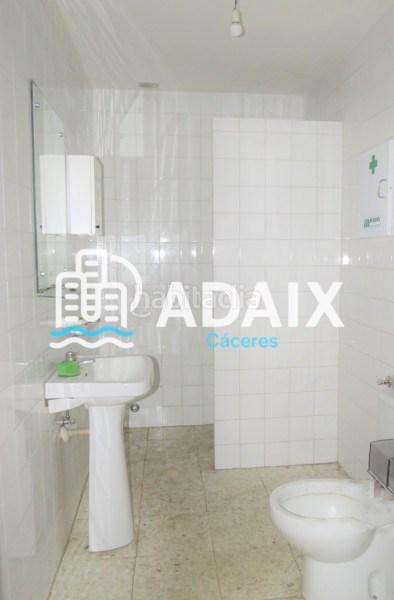 Foto 49156bdc-a486-418f-a49c-1ab299fb08f3. Location local commercial dans Centro Cáceres