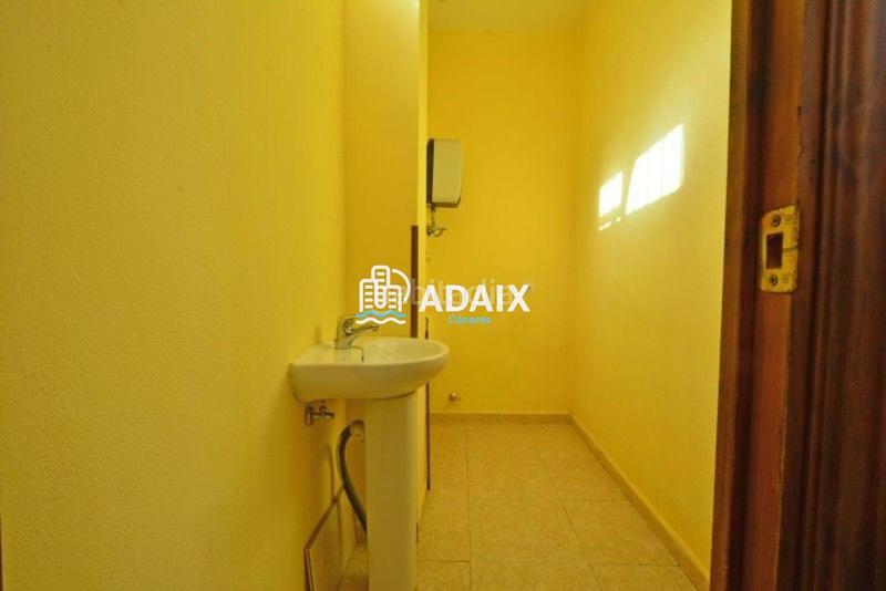 Foto 4790e9e7-948a-404d-aece-4db63f155c24. Rent business premise in nuevo Cáceres Cáceres