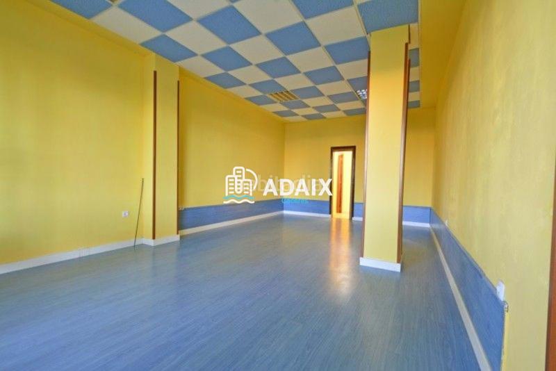 Foto 474215ad-9d94-4059-8b90-1a440e337ed6. Alquiler local comercial en nuevo Cáceres Cáceres