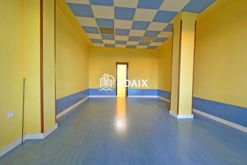 Foto 6538f7c3-093e-4749-ab59-c546e5ba0b96. Alquiler local comercial en nuevo Cáceres Cáceres