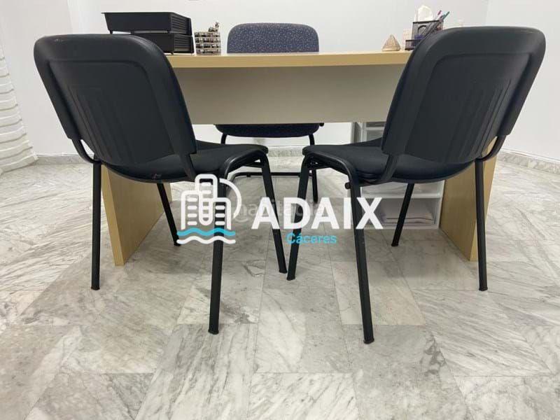 Foto b47172f5-6271-4470-981e-b87d42f12ce6. Miete büro in Casco Antiguo Cáceres