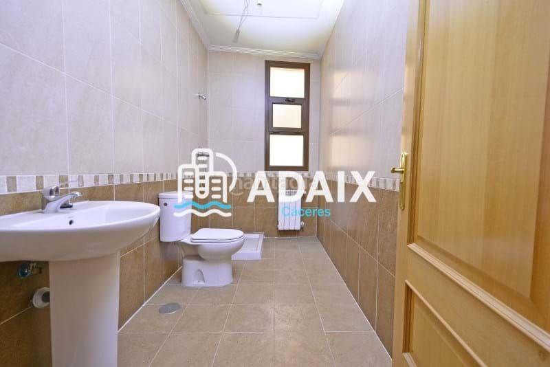 Foto 1efa40a3-289f-491d-b5a3-a19614743ec3. Affitto ufficio con riscaldamento in Centro Cáceres