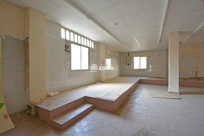 Foto cf1505ac-a80d-4cd4-869e-073853419ce3. Affitto locale commerciale in Centro Cáceres