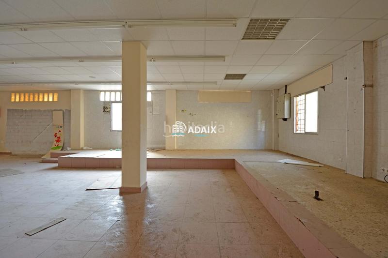 Foto 64b44027-31c5-48f6-aff2-267c0f84ba98. Alquiler local comercial local en alquiler , espectacular local en pleno Centro , situado en catedrático antonio silva, muy buen posici en Cáceres