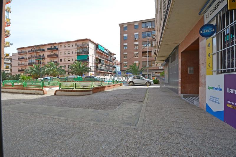 Foto 0b851c83-ebfa-45ce-af85-ffd23f8a1be0. Rent business premise in Centro Cáceres