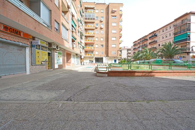 Foto 2eff579f-1471-479b-aed5-faeb84054e9e. Rent business premise in Centro Cáceres