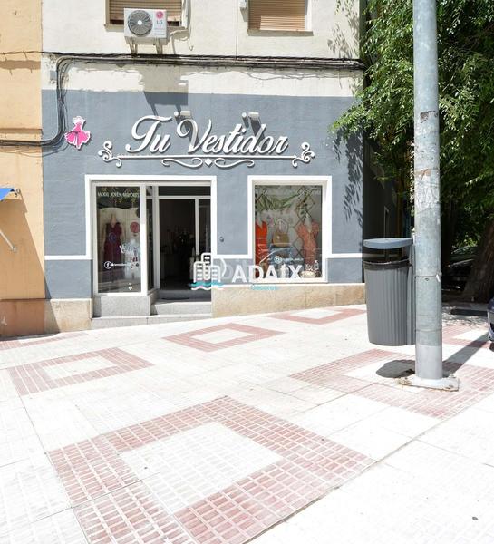 Foto 55927e4d-37c0-4f12-8320-60c3753d311e. Location local commercial dans Centro Cáceres