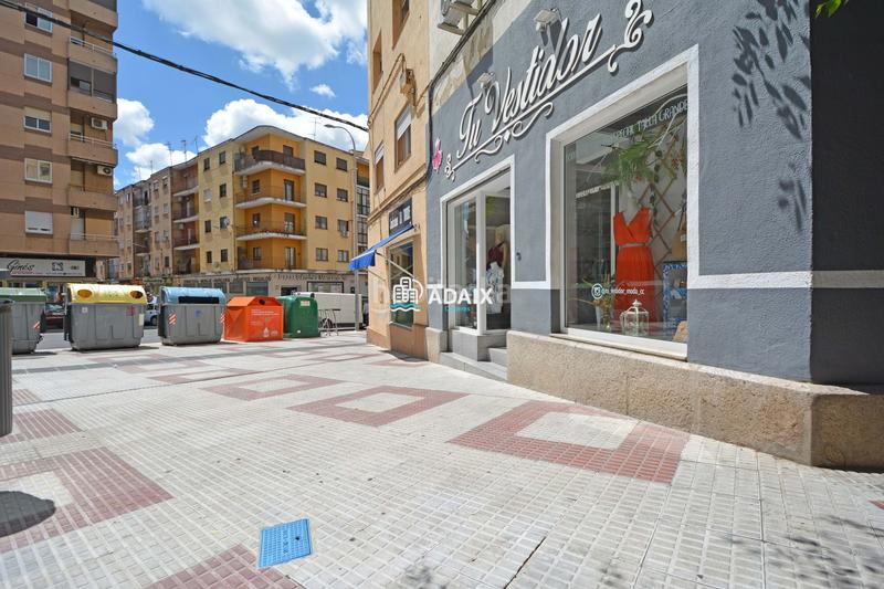 Foto 2b05d31a-364c-49a5-b7a9-f6ffb519c7ce. Rent business premise in Centro Cáceres