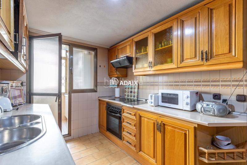 Foto 46cb965d-9550-4748-9d5a-04a36ee03278. Appartamento con riscaldamento parcheggio in Centro Cáceres