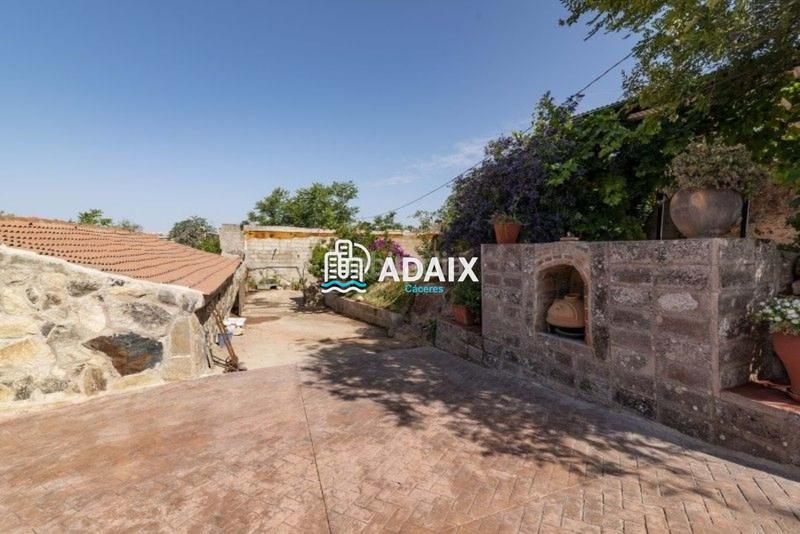 Foto 01876451-b876-44df-95ca-507fc105aad5. Casa a Campus Universitario Cáceres