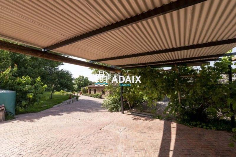 Foto 29c408b2-6c0a-40c2-a954-f1d9233a3c9e. Casa a Campus Universitario Cáceres