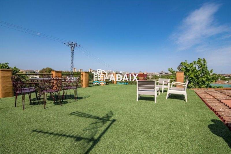 Foto 61d632ac-f3fb-4dd4-a917-4bfa62f6c2f3. Casa a Campus Universitario Cáceres