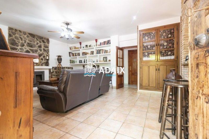 Foto a60e8898-ff02-4f87-8a4c-300a0ad7daeb. Maison dans Campus Universitario Cáceres