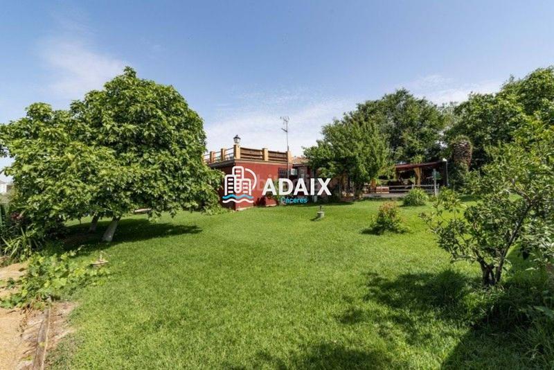 Foto c4f61ee6-8a16-4223-955d-b98f108fea01. Maison dans Campus Universitario Cáceres