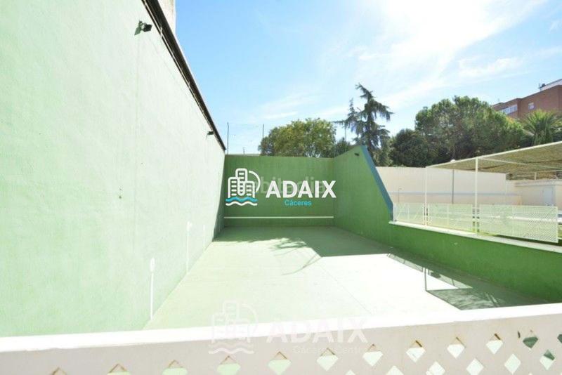 Foto 28eda3fb-6568-4cf4-831e-979c957ef7be. Piso  en venta en el parque de cánovas, confort y ubicación excepcional un piso excepcional en el corazón , situ en Cáceres