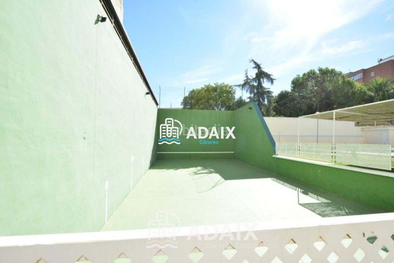Foto 45c6c42f-8846-4f13-94d6-949c8f2eb40b. Piso  en venta en el parque de cánovas, confort y ubicación excepcional un piso excepcional en el corazón , situ en Cáceres
