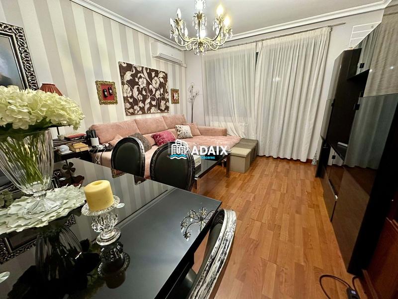 Foto 58115261-2128-45ee-9a71-60d454bda4b1. Appartement avec chauffage parking dans nuevo Cáceres Cáceres