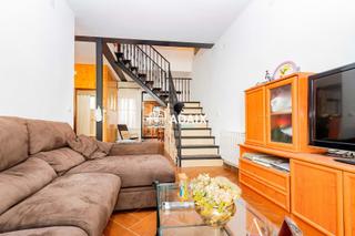 Casa  Calle villuercas. Chalet en venta en cáceres capital  vive en el corazón de la ciu