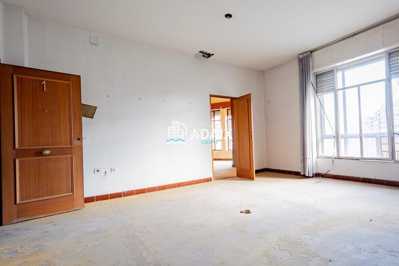 Foto 5422b65d-2290-453d-855f-378003f7d8d1. Appartamento in Centro Cáceres