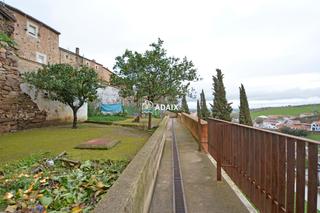 Casa  Calleja del moral. Casa en venta en cáceres capital, en el casco antiguo, con 85 m