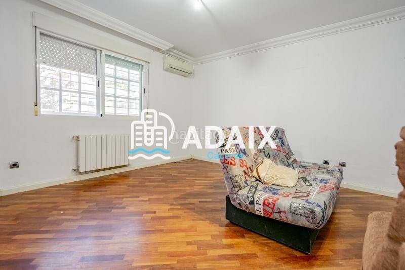 Foto d9af6b94-b243-4078-9b48-7160158ff774. Casa espectacular vivienda unifamiliar en venta en bº la cañada, ubicada en la urbanización familiar de bº la cañada, esta vivi en Cáceres