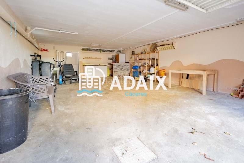 Foto fcd56a7e-6741-46e0-9f46-2c07119efdff. House with heating parking in La Cañada - Aldea Moret Cáceres