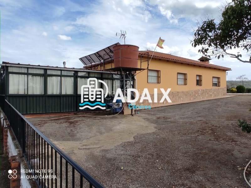 Foto a359d0b6-2240-4065-bb50-3607da2949f1. Casa a Estación Arroyo Malpartida Cáceres