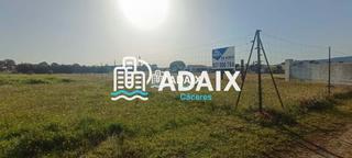 Finca rústica  Carretera de badajoz - km. Terreno  parcela en venta en caceres  gran oportunidad  atención