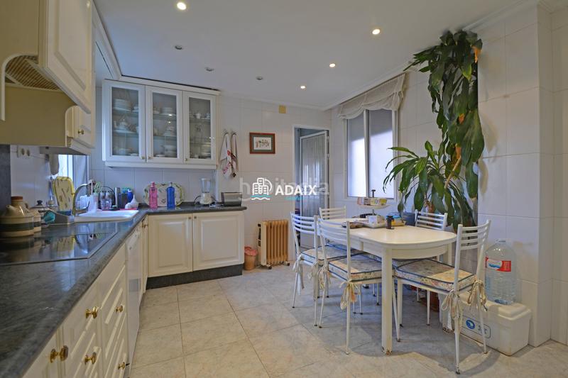 Foto e6a0c52c-9d76-4148-85f7-243d6cd475a1. Appartement avec parking dans Centro Cáceres