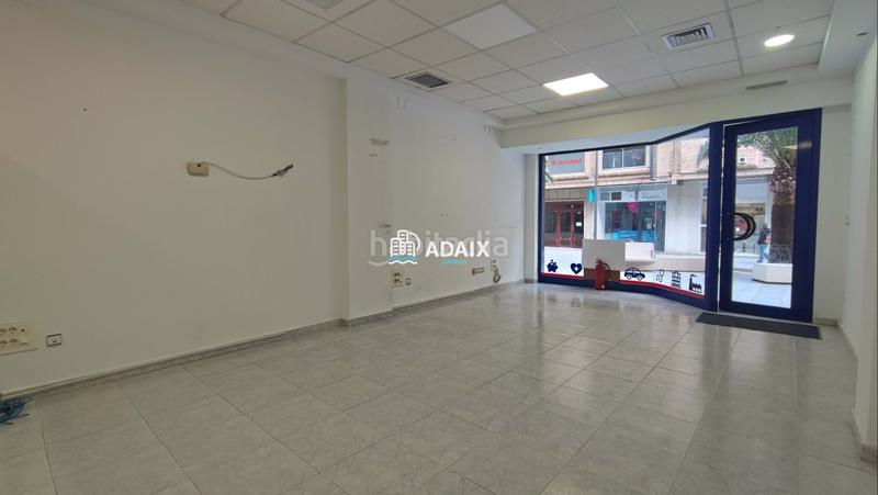 Foto 11bb7546-2325-4d17-8245-dee359df13a6. Lloguer local comercial a Centro Cáceres